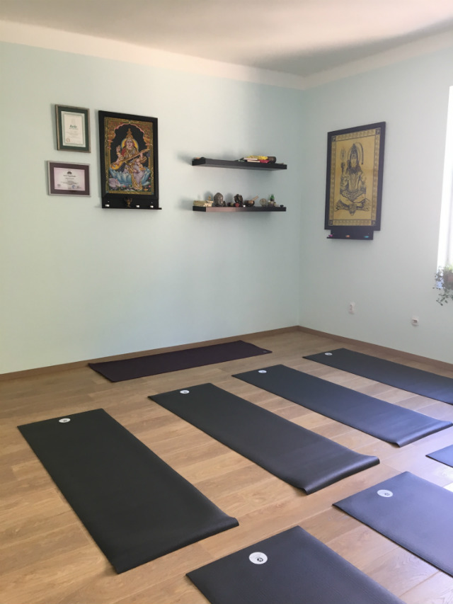 Saraswati Joga Studio i Manduka Studio Gear Oprema