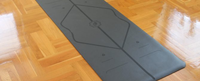 Liforme Yoga Mat Grey