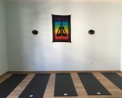 Saraswati Joga Studio i Manduka Studio Gear Oprema